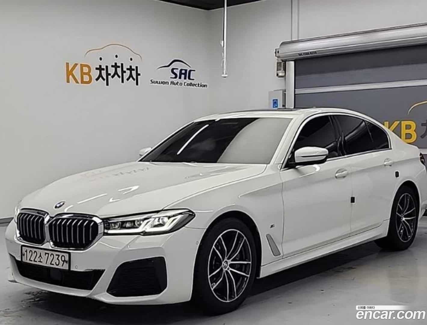 5-Series BMW 2022.3-OUTER-001