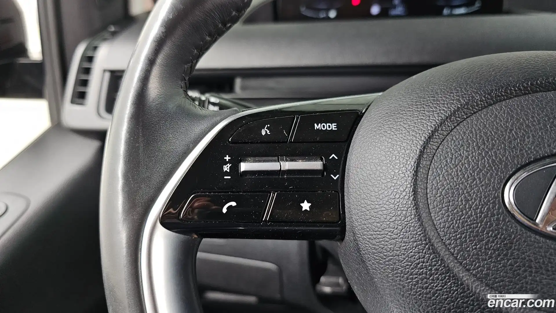 Staria Hyundai 2022.10-OPTION-041
