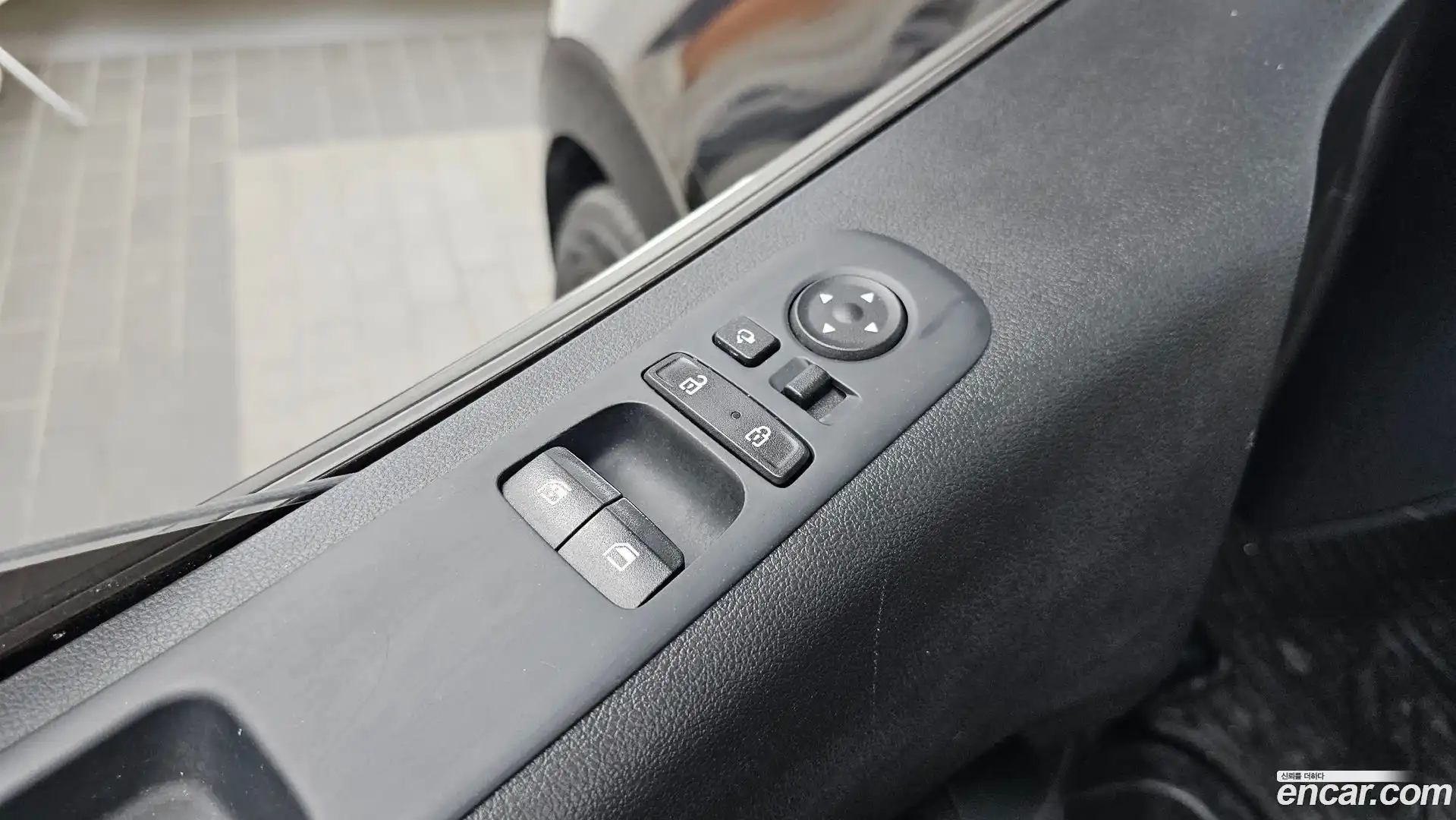 Staria Hyundai 2022.10-OPTION-047