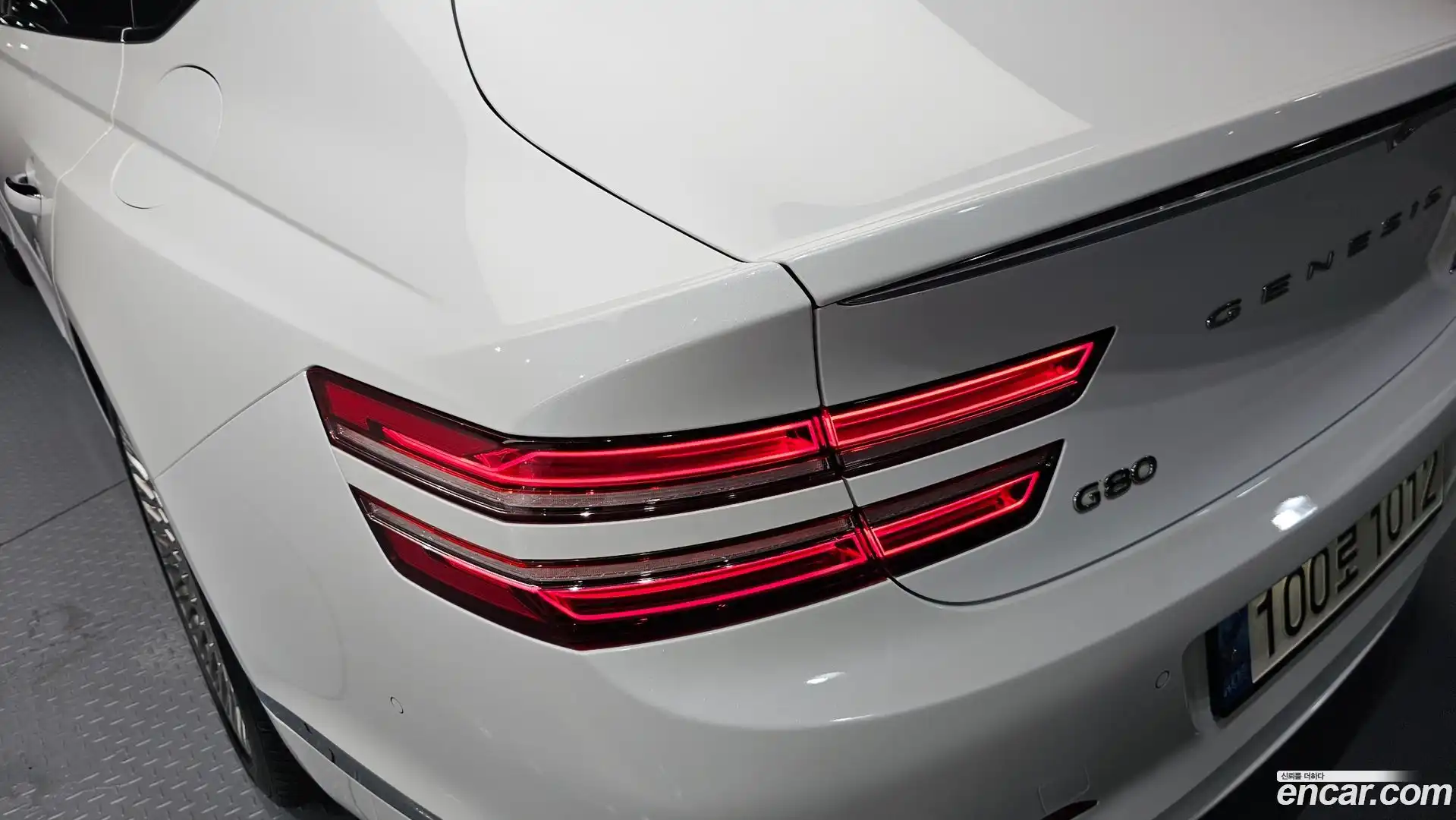 G80 Genesis 2021.11-OUTER-033