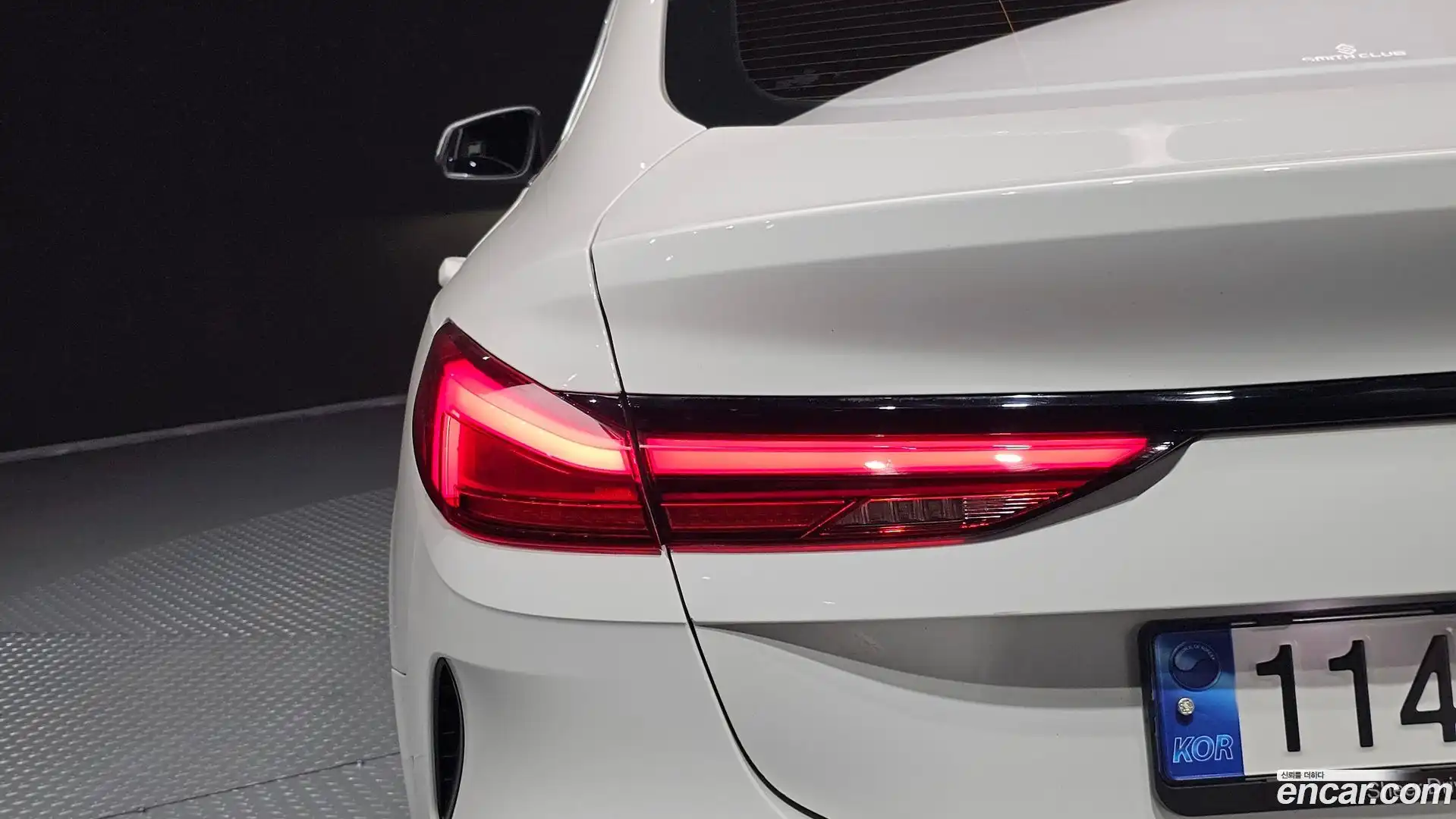 2-Series BMW 2023.0-OUTER-033