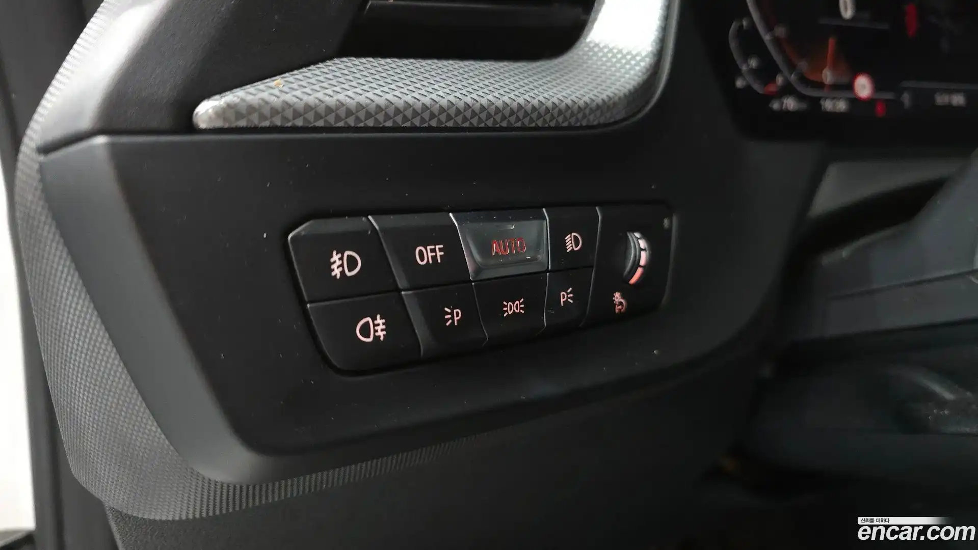 2-Series BMW 2023.0-OPTION-040
