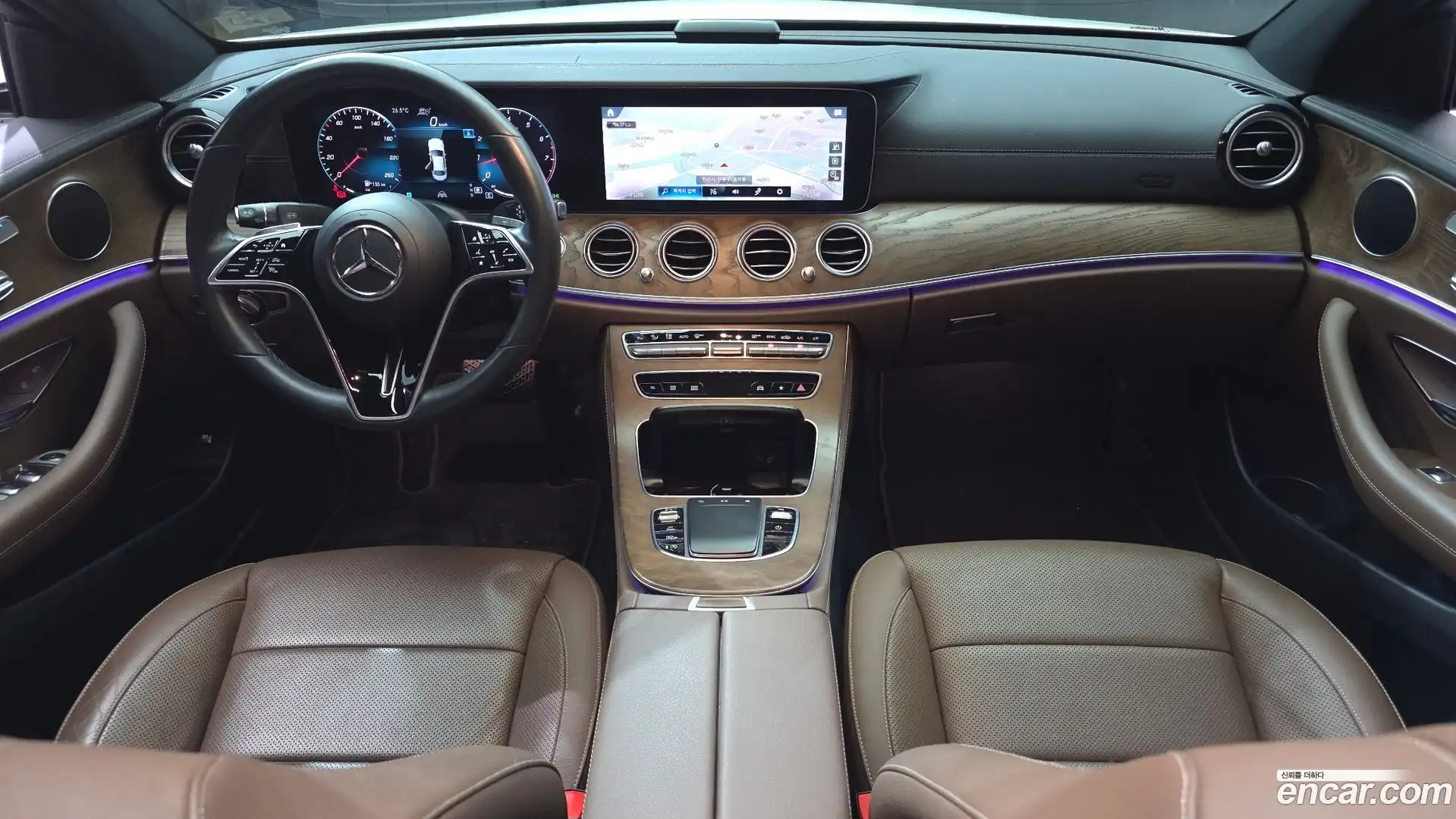 E-Class Mercedes-Benz 2021.3-INNER-007