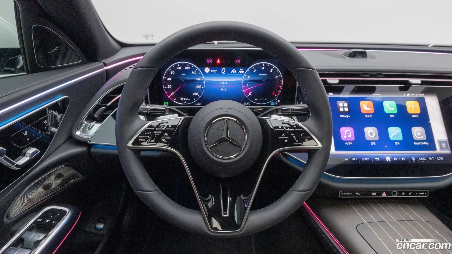 E-Class Mercedes-Benz 2025.7-OPTION-023