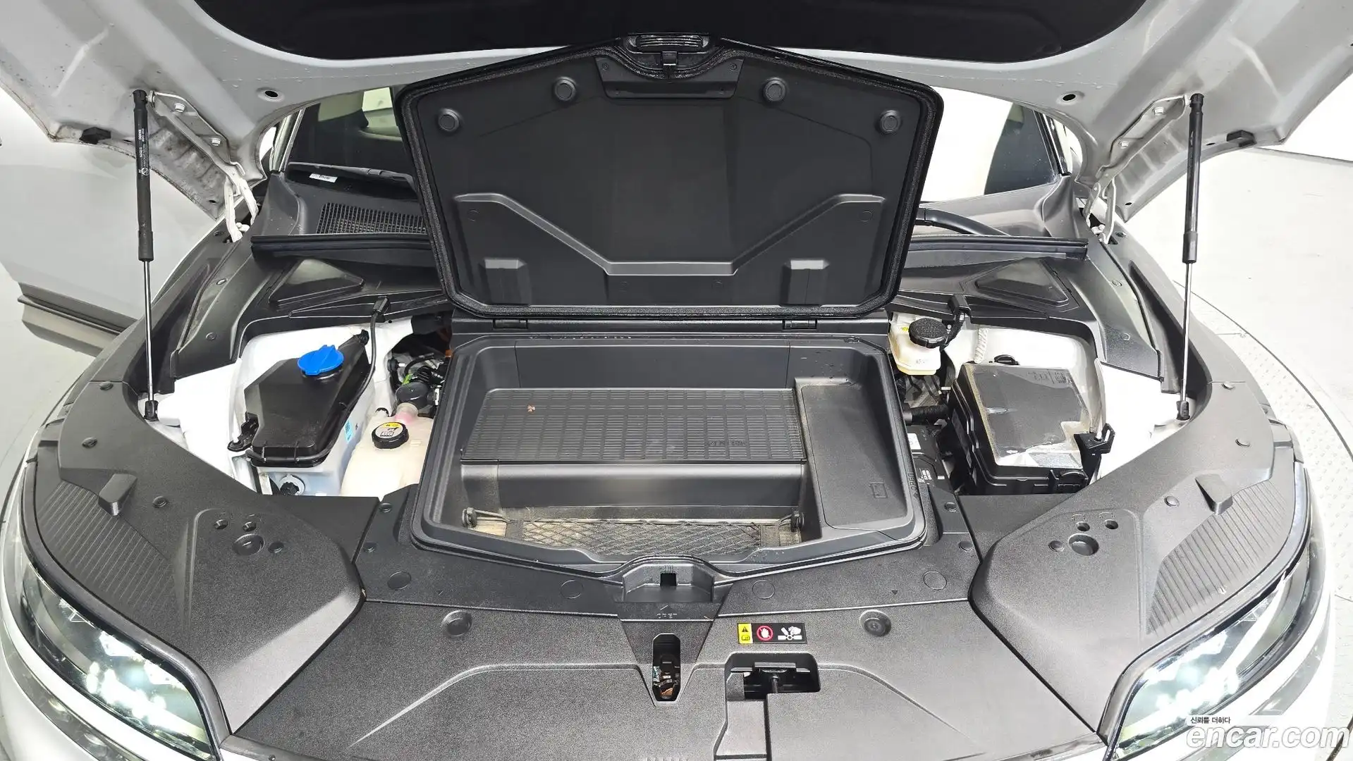 GV60 Genesis 2022.5-OUTER-006