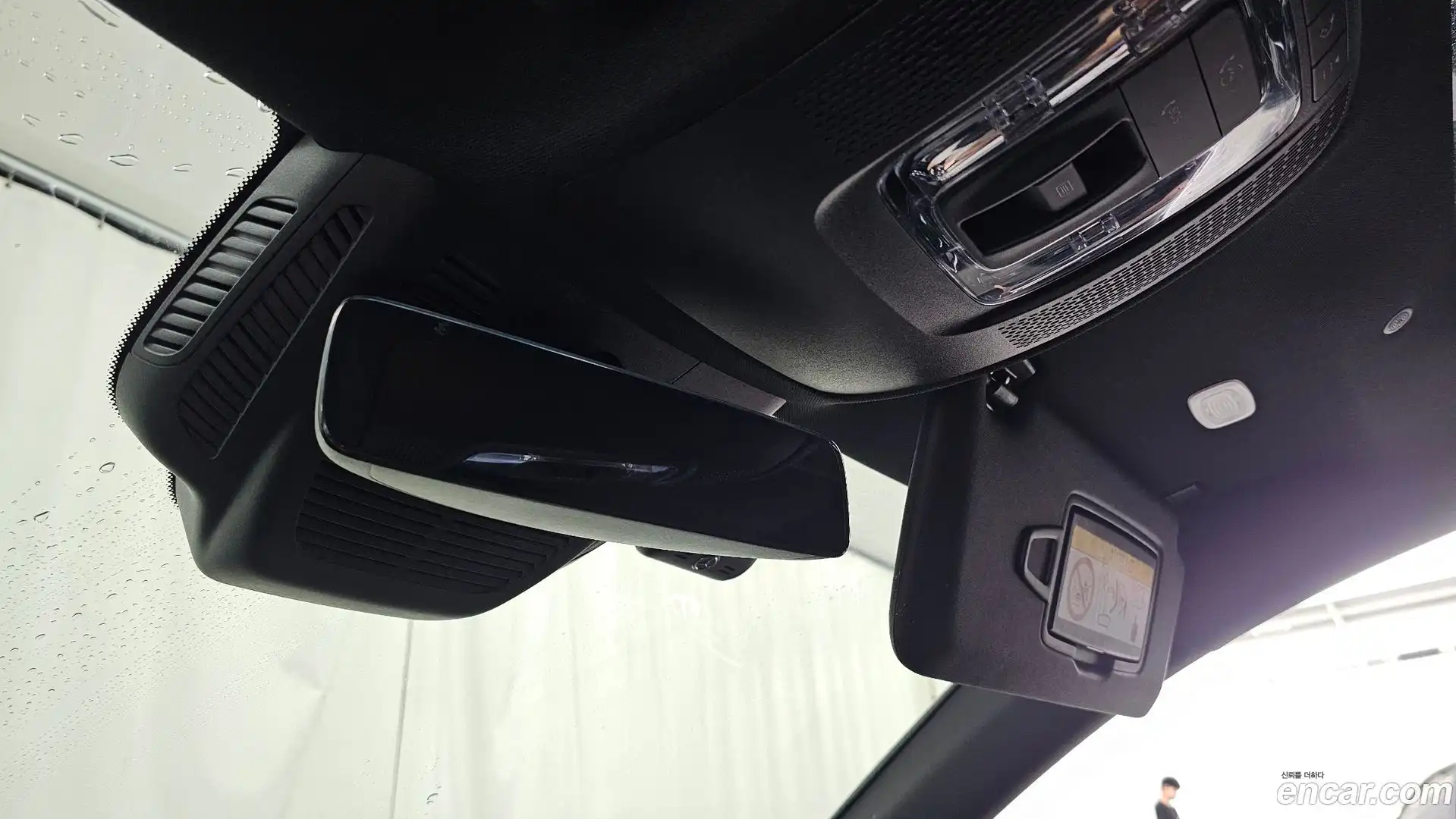 CLA-Class Mercedes-Benz 2024.1-OPTION-021