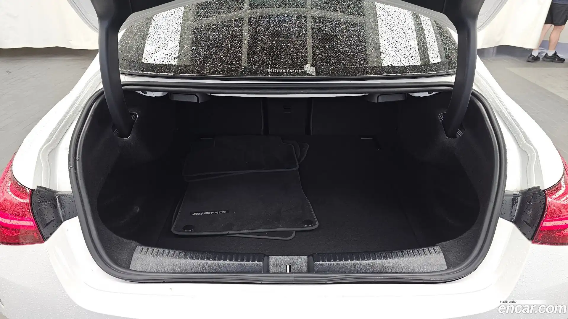 CLA-Class Mercedes-Benz 2024.1-OPTION-024