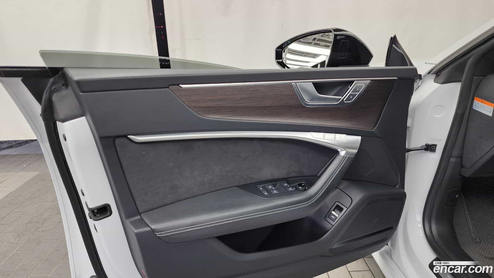 A7 Audi 2022.0-INNER-034