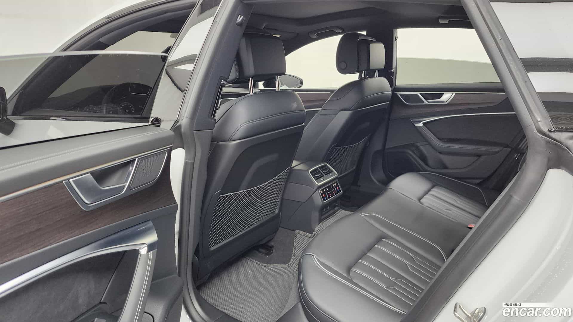 A7 Audi 2022.0-INNER-036