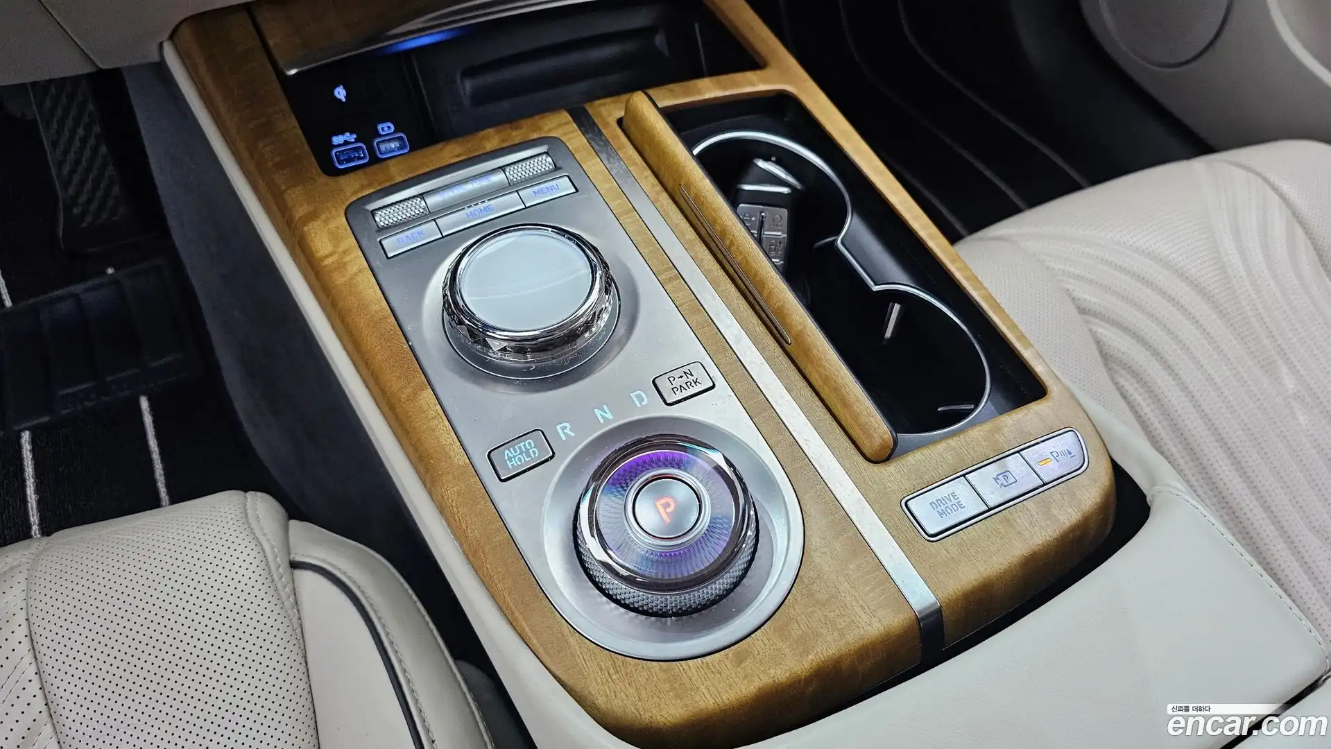 G80 Genesis 2022.11-INNER-009