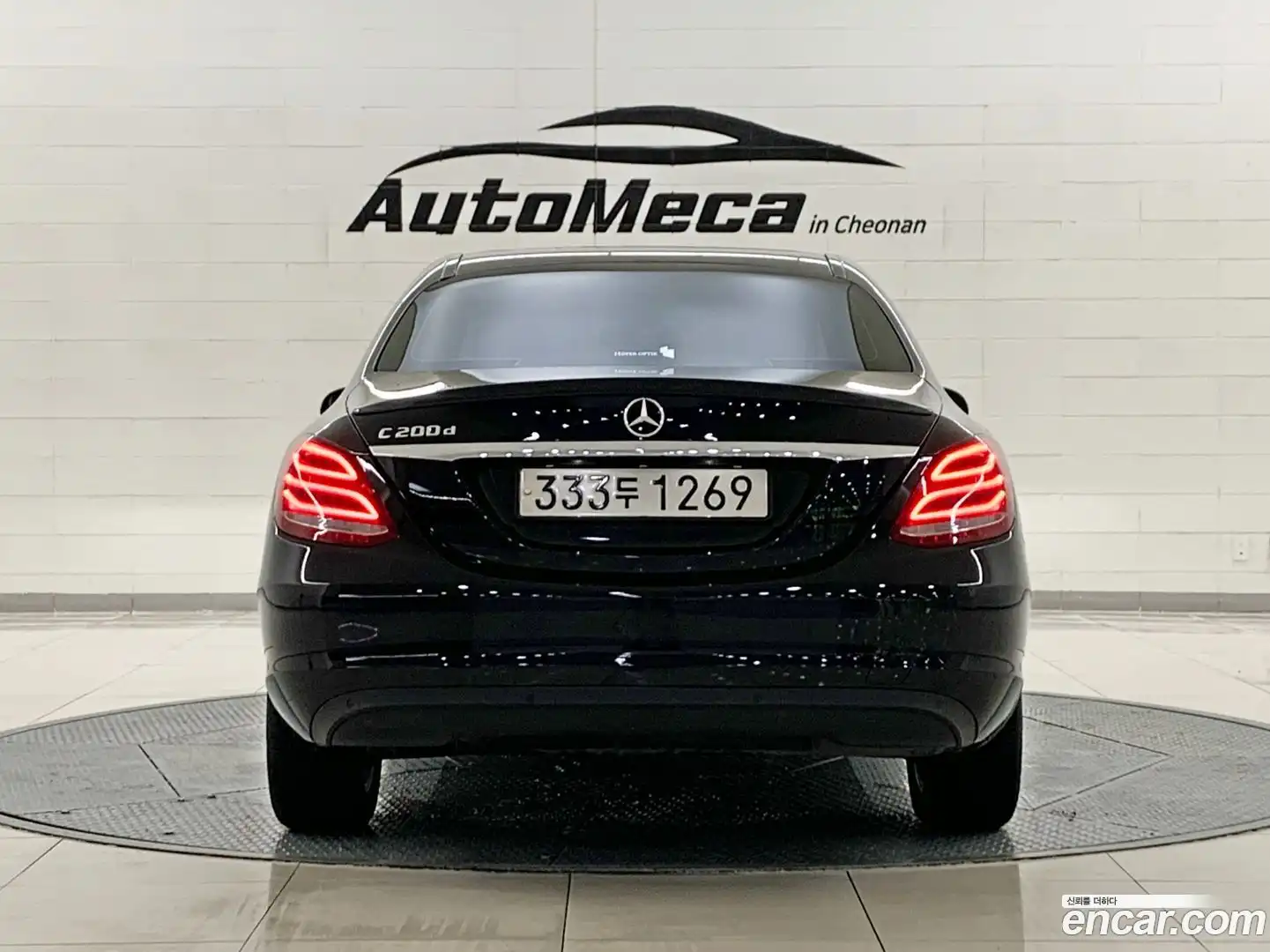 C-Class Mercedes-Benz 2018.3-OUTER-006