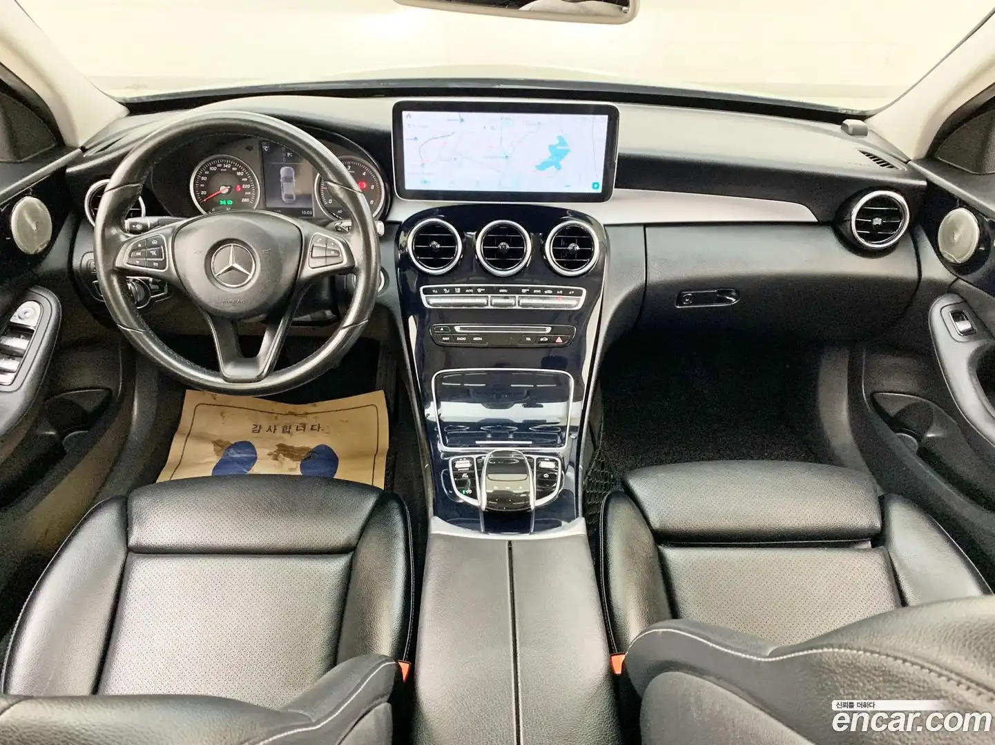 C-Class Mercedes-Benz 2018.3-INNER-009