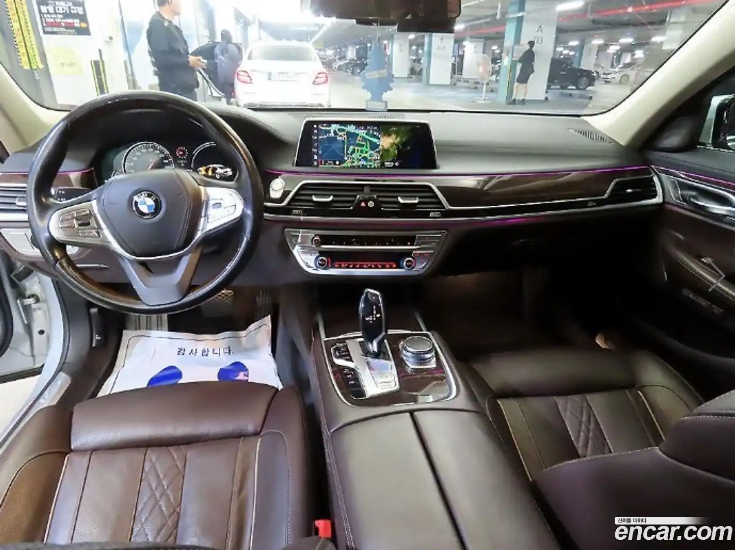 7-Series BMW 2016.10-INNER-010