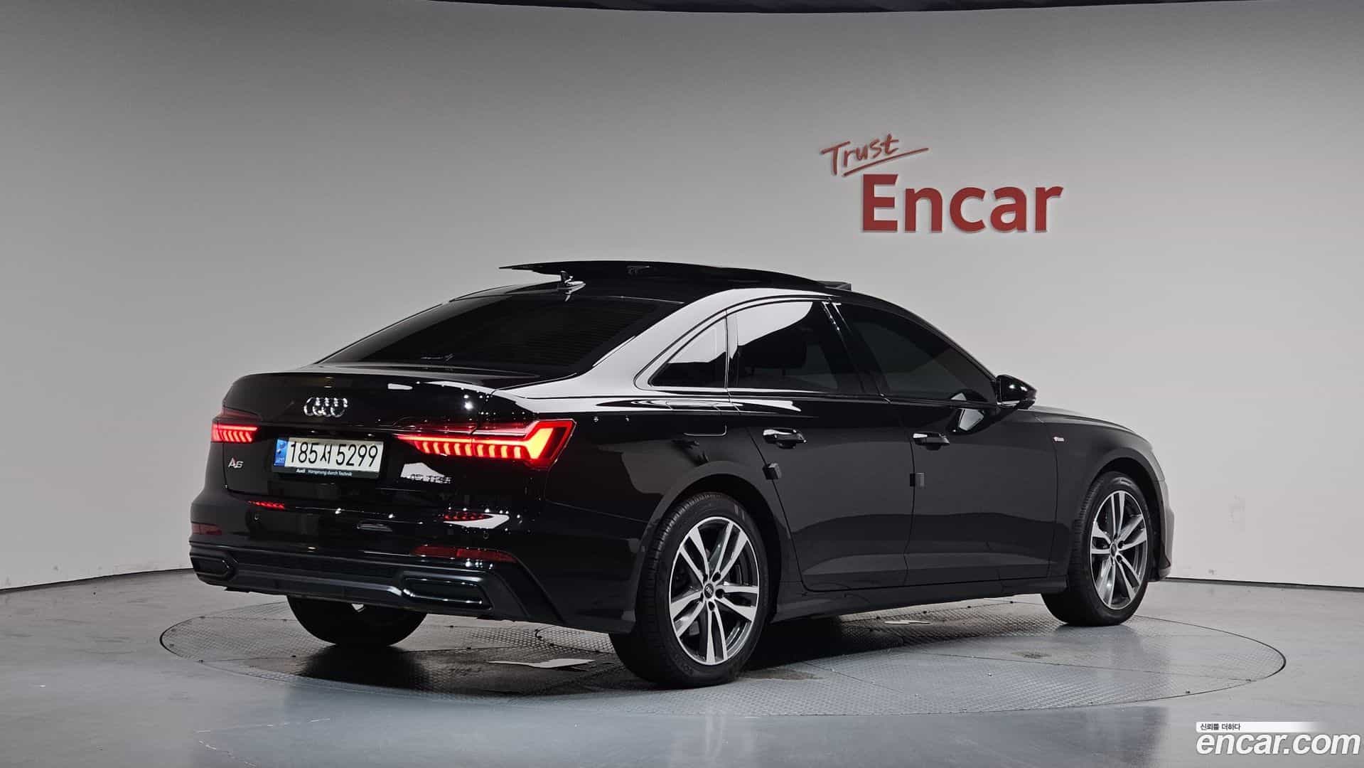 A6 Audi 2021.10-OUTER-002