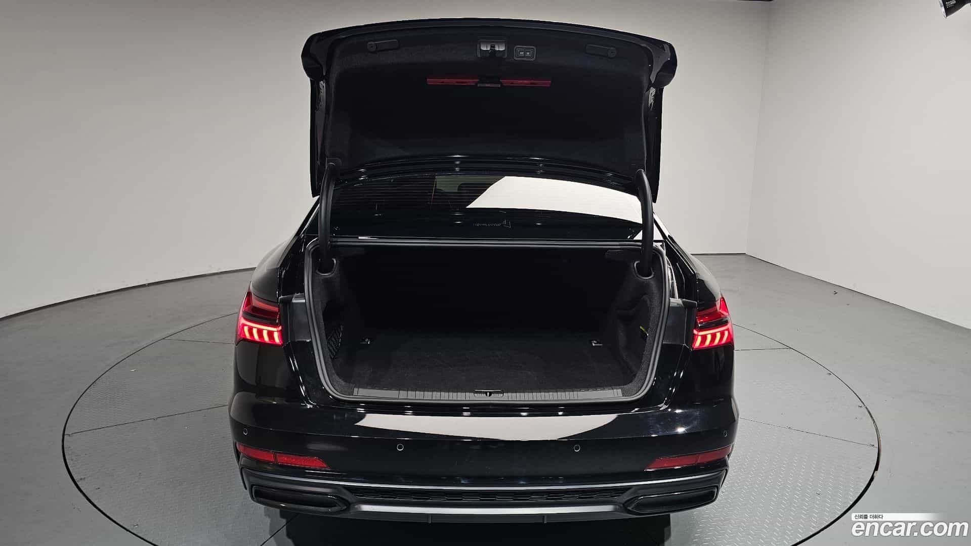 A6 Audi 2021.10-OPTION-046