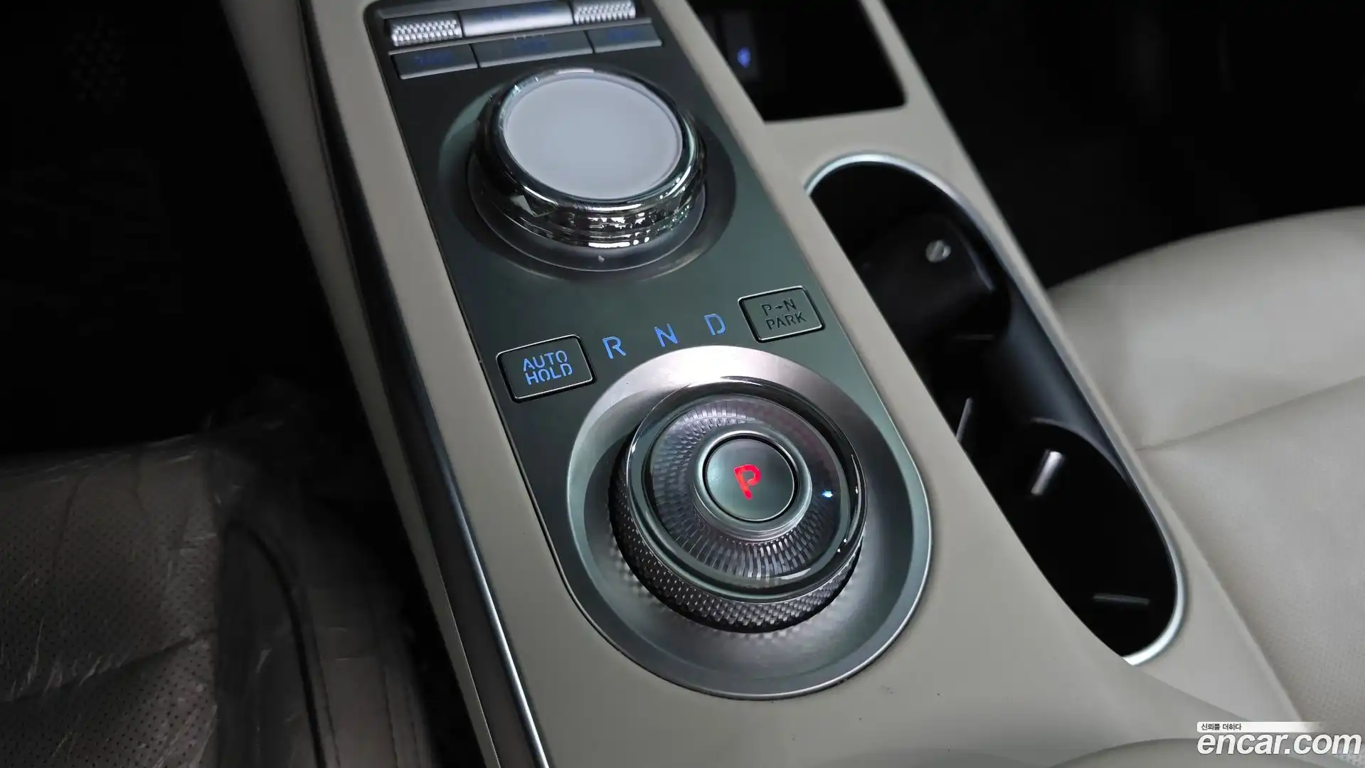 GV70 Genesis 2021.11-INNER-009
