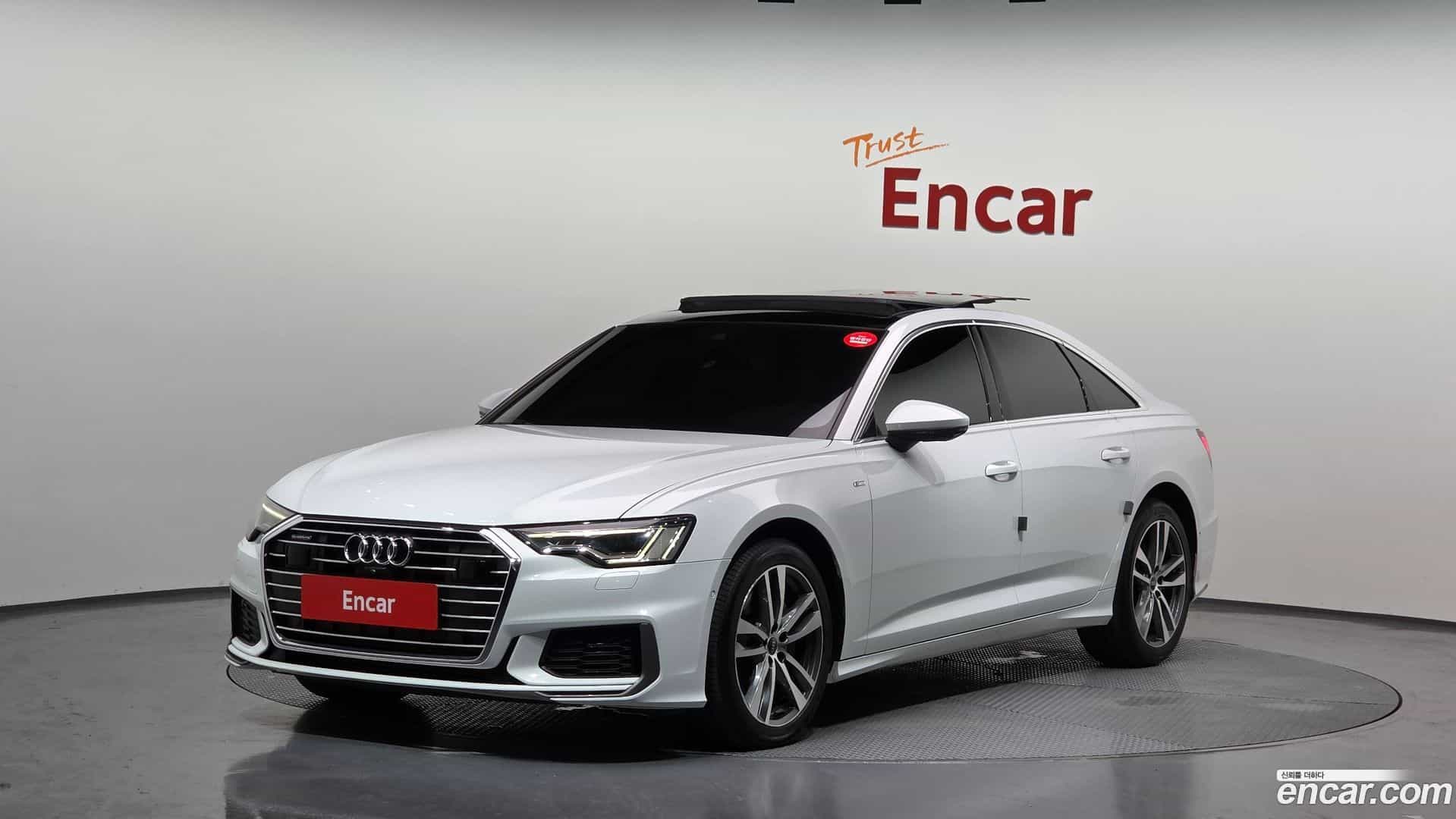 A6 Audi 2021.11-OUTER-001