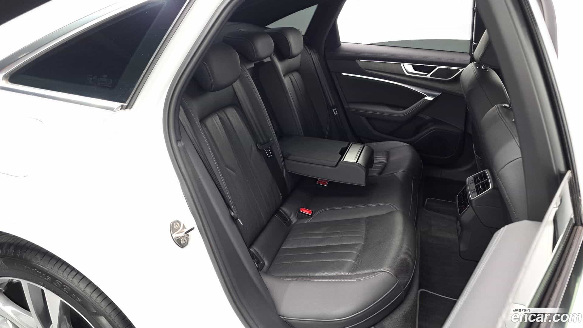 A6 Audi 2021.11-OPTION-016