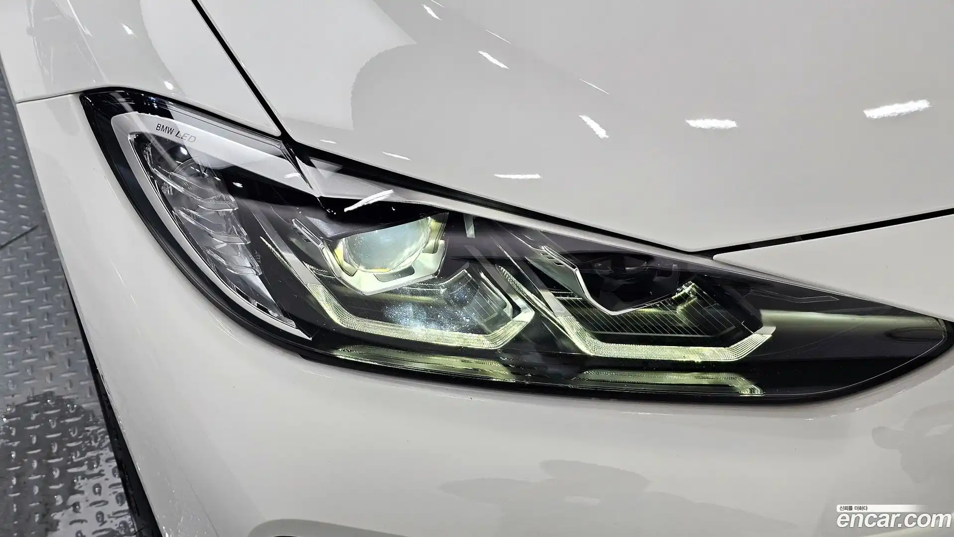 i4 BMW 2022.6-OUTER-032