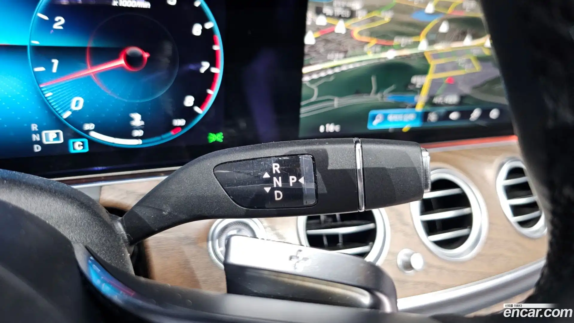 E-Class Mercedes-Benz 2023.3-INNER-009