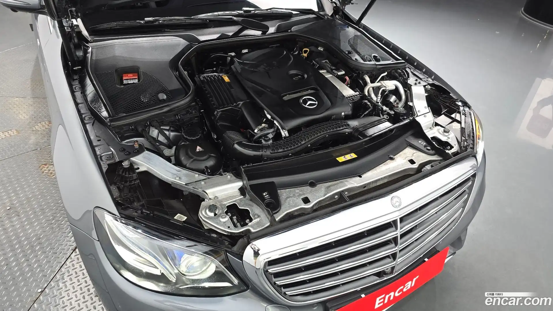 E-Class Mercedes-Benz 2017.2-OUTER-006