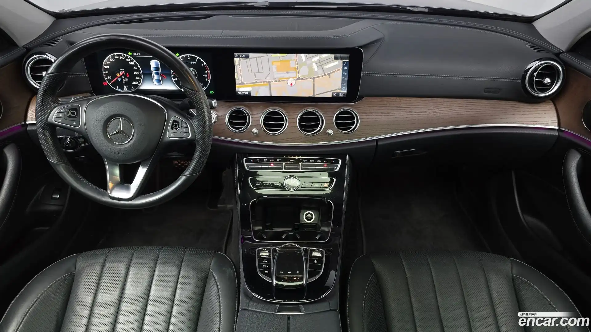 E-Class Mercedes-Benz 2017.2-INNER-007