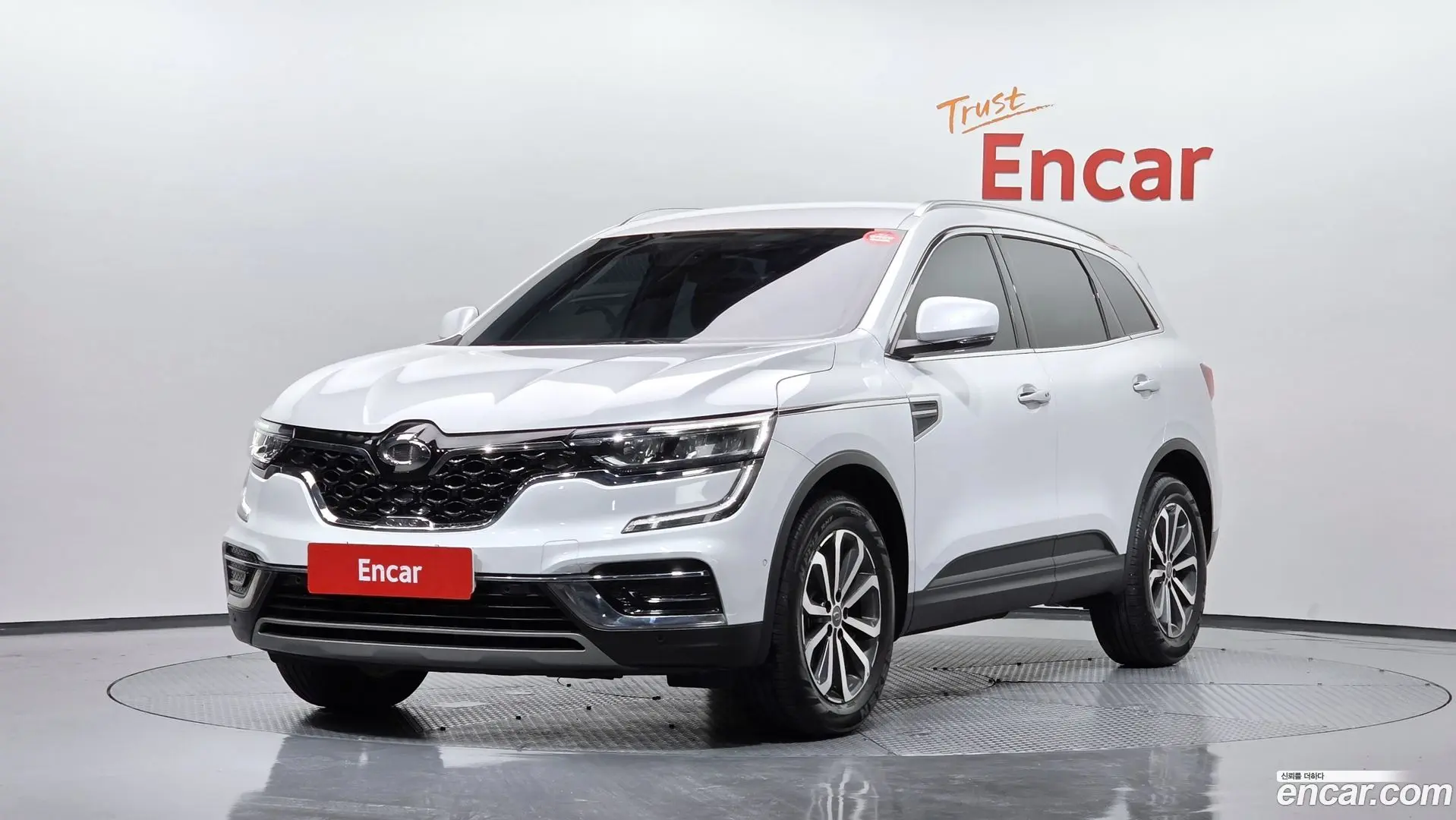 Main__Slider__Photo:QM6 Renault Korea 2021.3-0