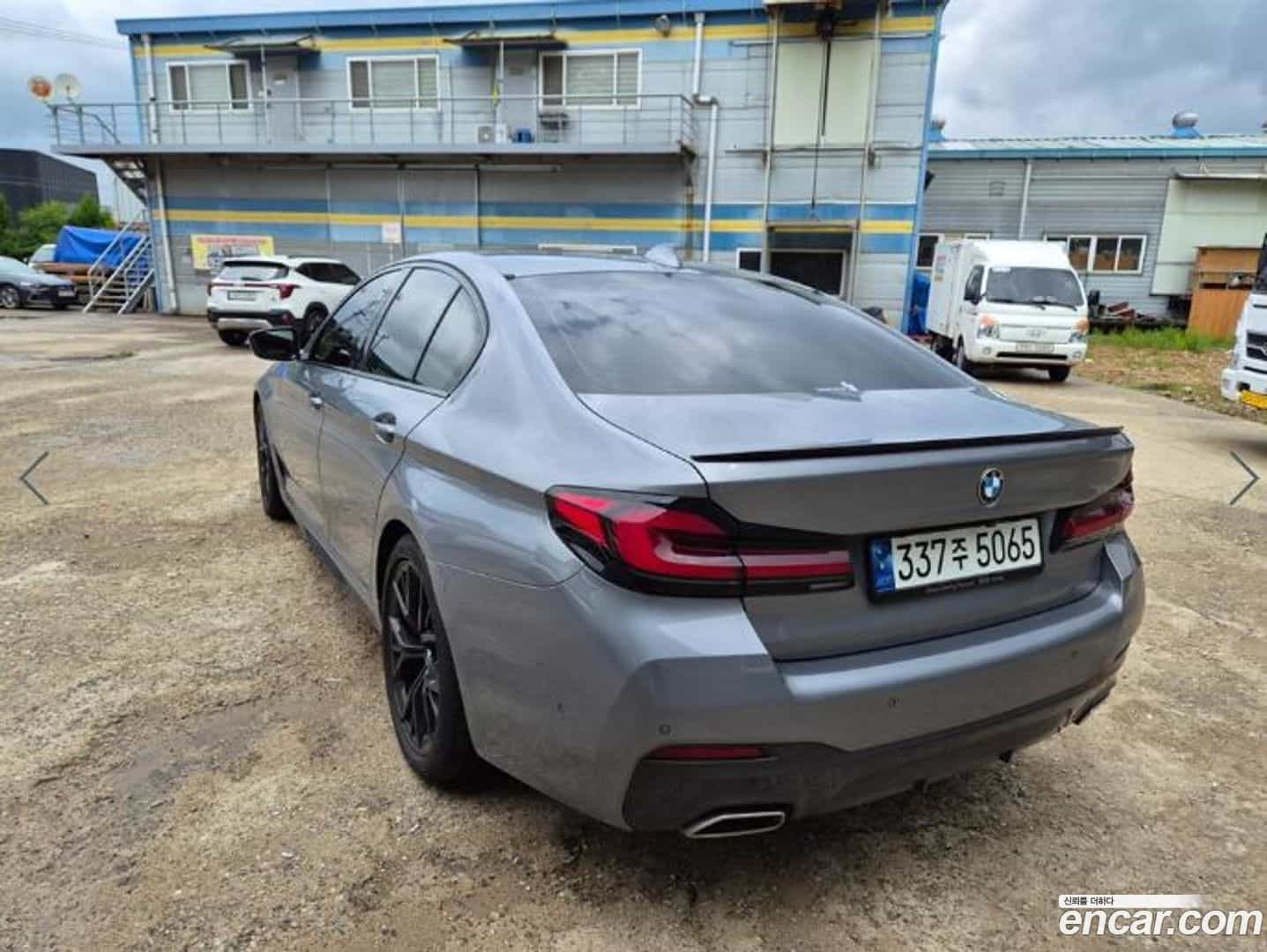 5-Series BMW 2023.5-OUTER-003