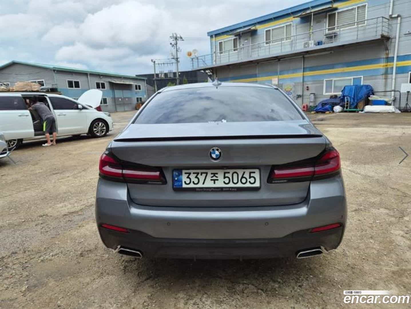 5-Series BMW 2023.5-OUTER-004