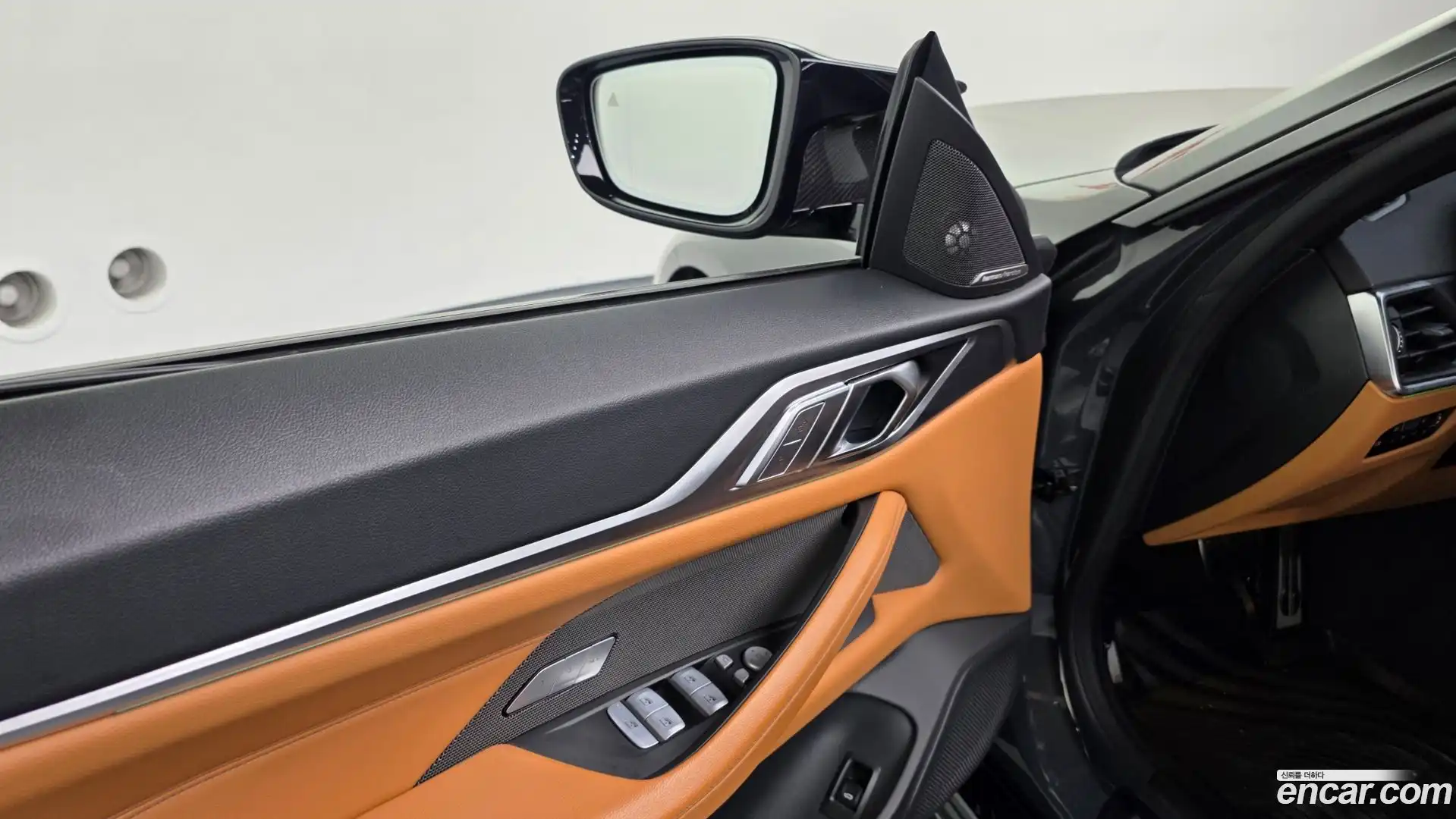 i4 BMW 2023.8-OPTION-041