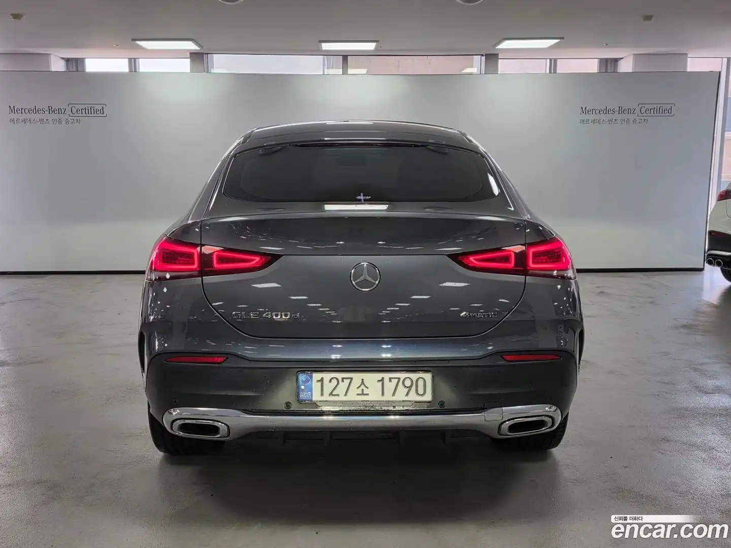 GLE-Class Mercedes-Benz 2022.0-OUTER-004