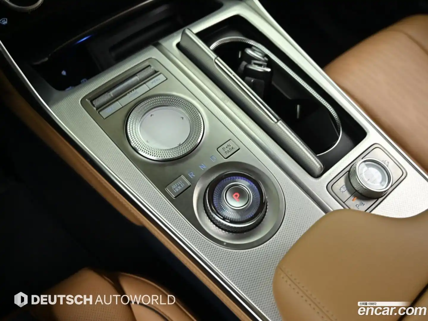 GV80 Genesis 2022.0-INNER-009