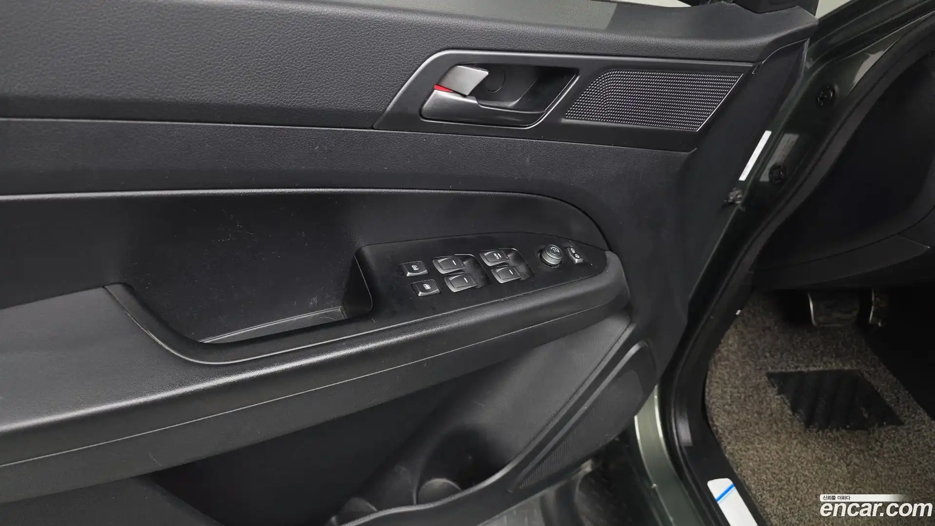 Rexton KG Mobility 2022.2-OPTION-041