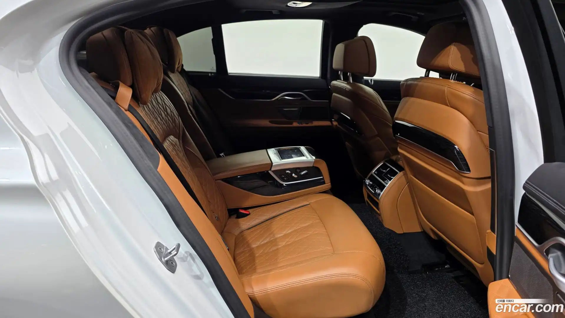 7-Series BMW 2021.3-OPTION-016