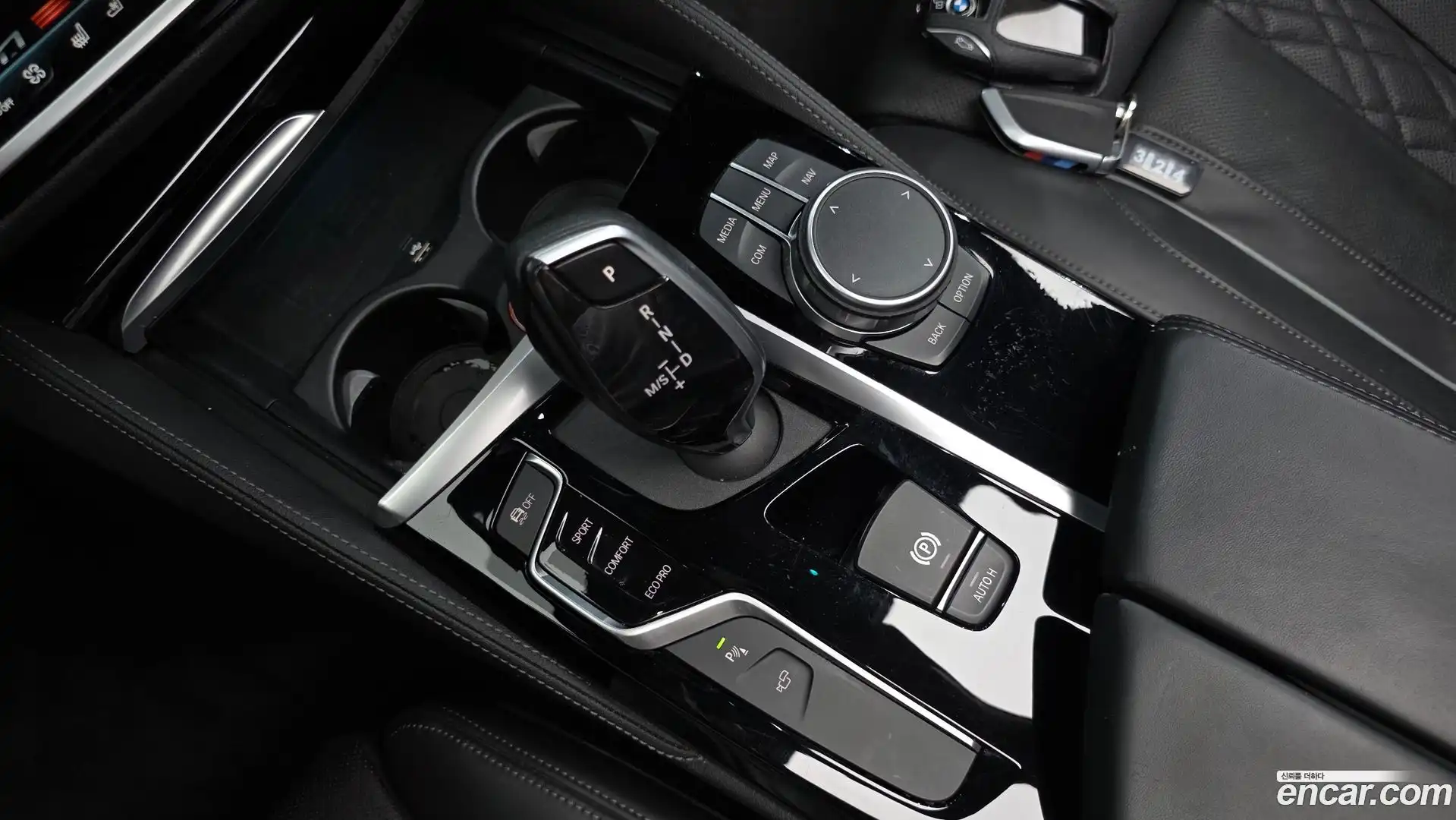 5-Series BMW 2019.7-INNER-009