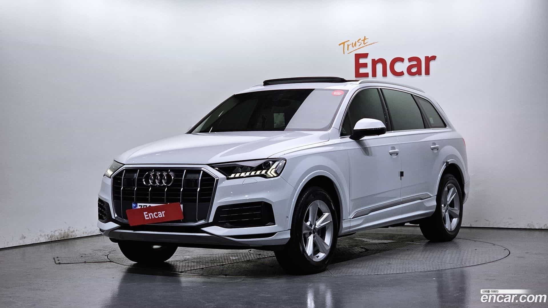 Q7 Audi 2021.9-OUTER-001