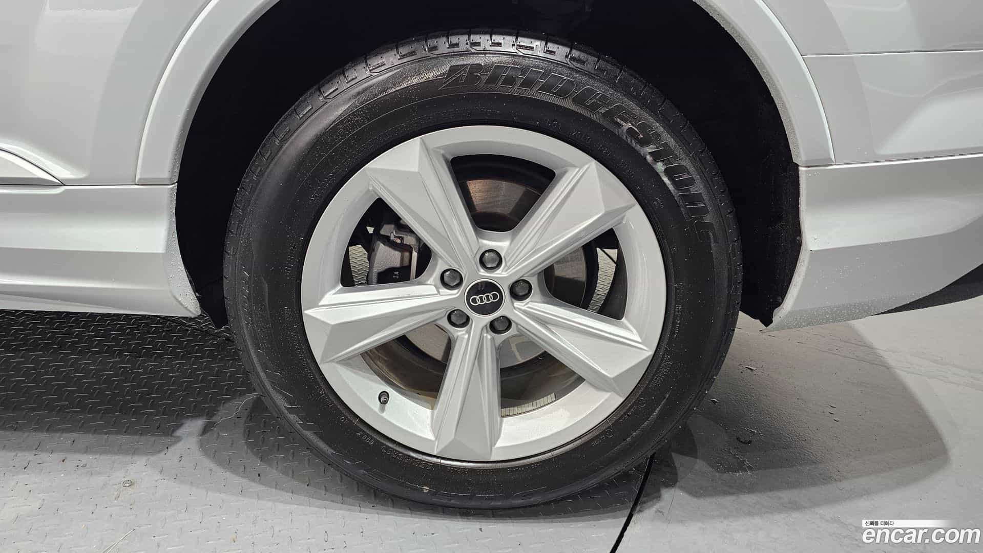 Q7 Audi 2021.9-OUTER-031