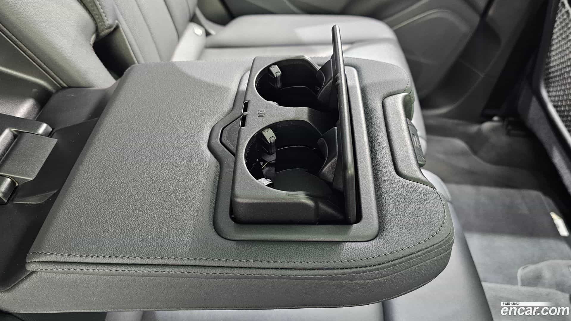 Q7 Audi 2021.9-OPTION-042