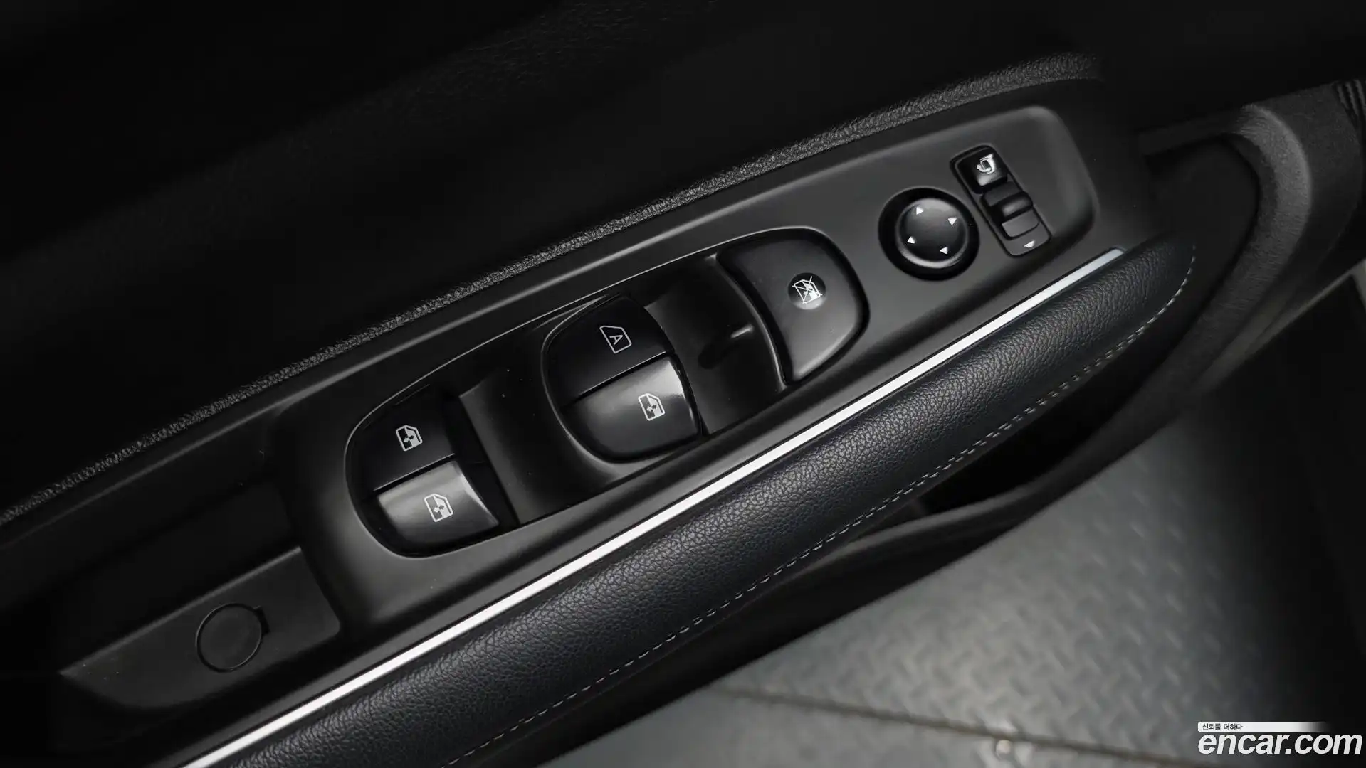QM6 Renault Korea 2017.0-OPTION-050