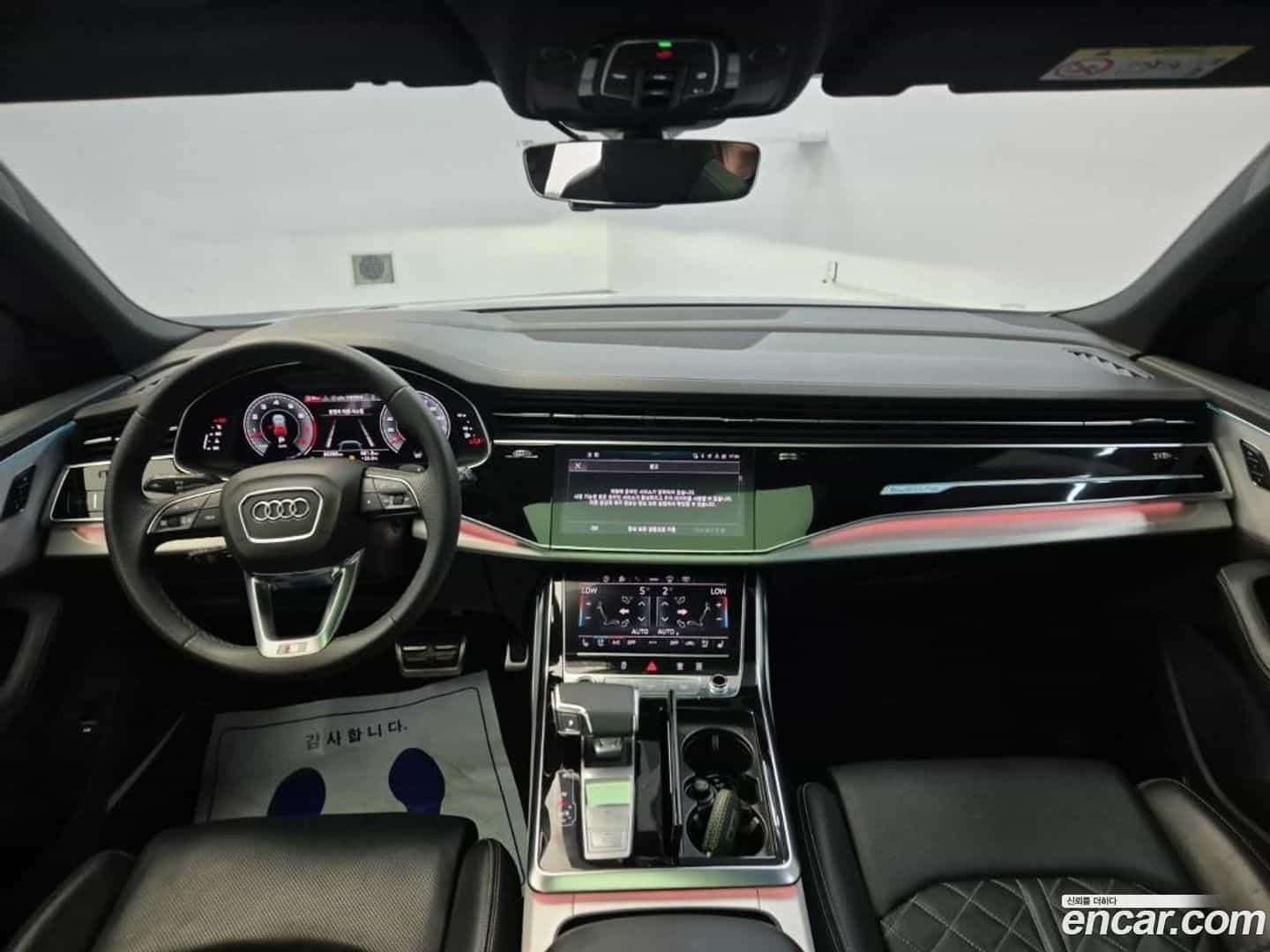 Q8 Audi 2022.5-INNER-007