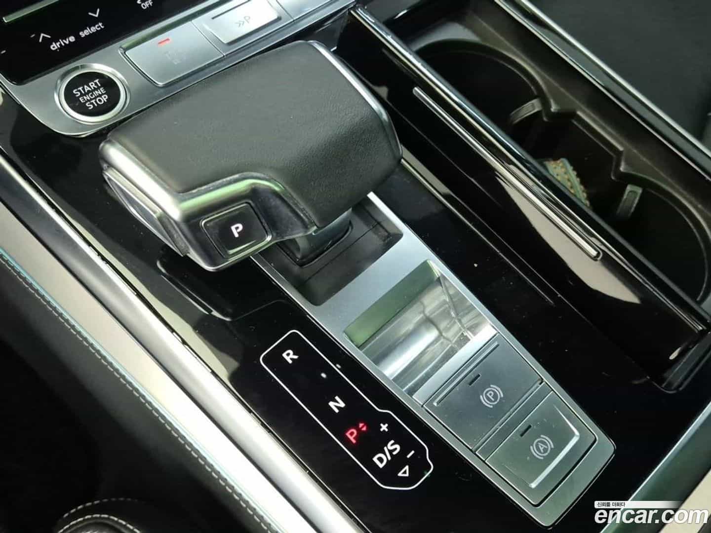 Q8 Audi 2022.5-INNER-008