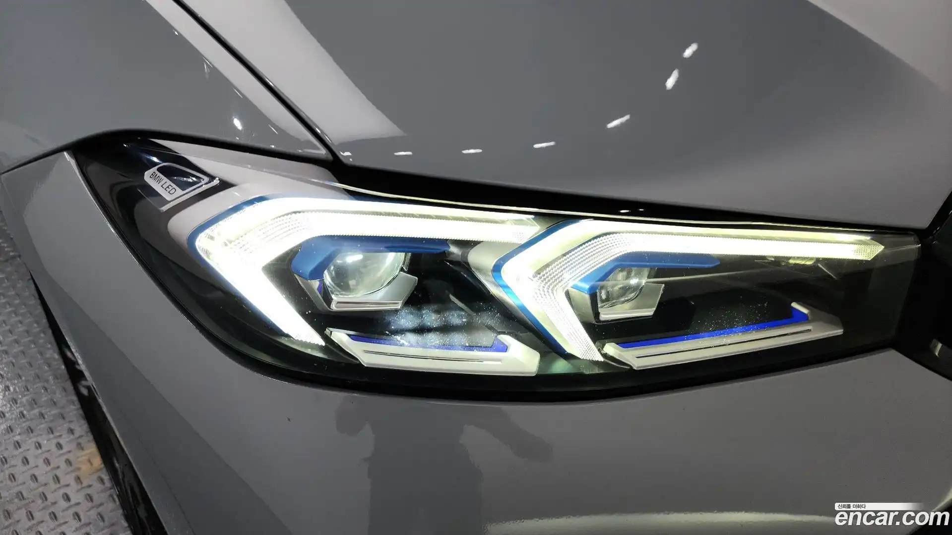 3-Series BMW 2023.0-OUTER-032