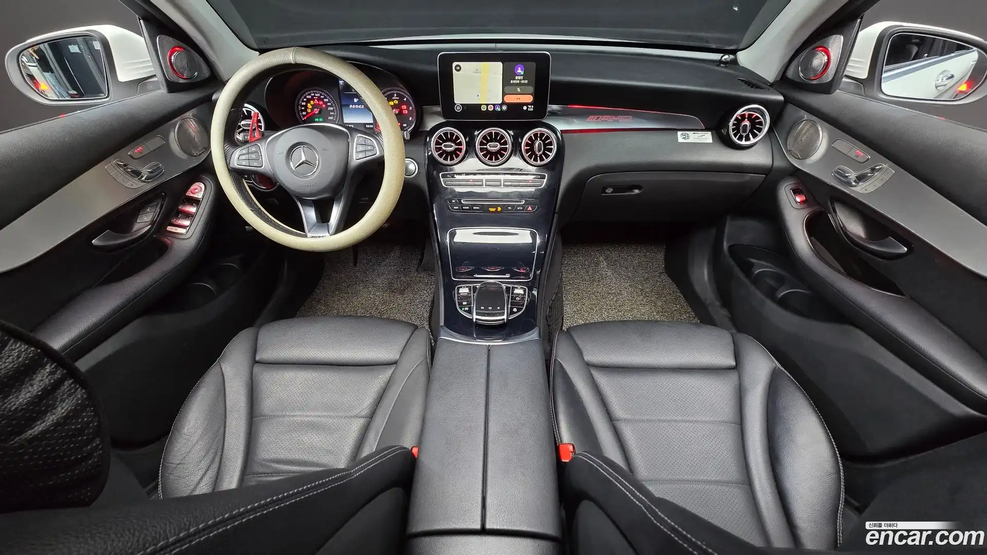 GLC-Class Mercedes-Benz 2017.5-INNER-007