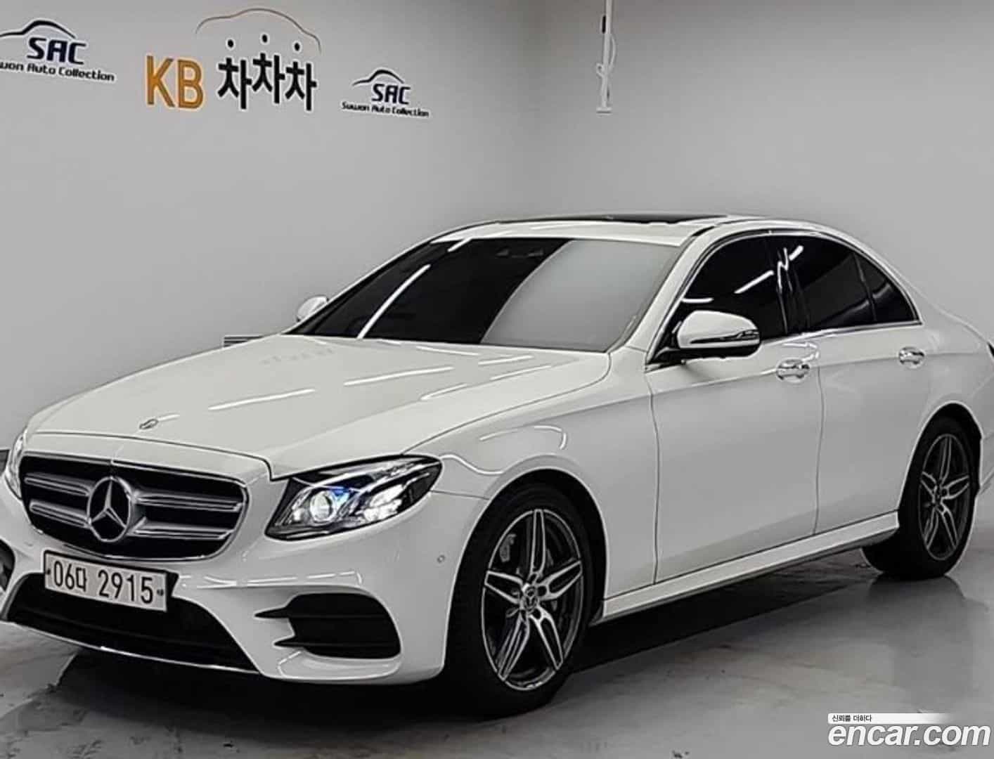 E-Class Mercedes-Benz 2018.8-OUTER-001