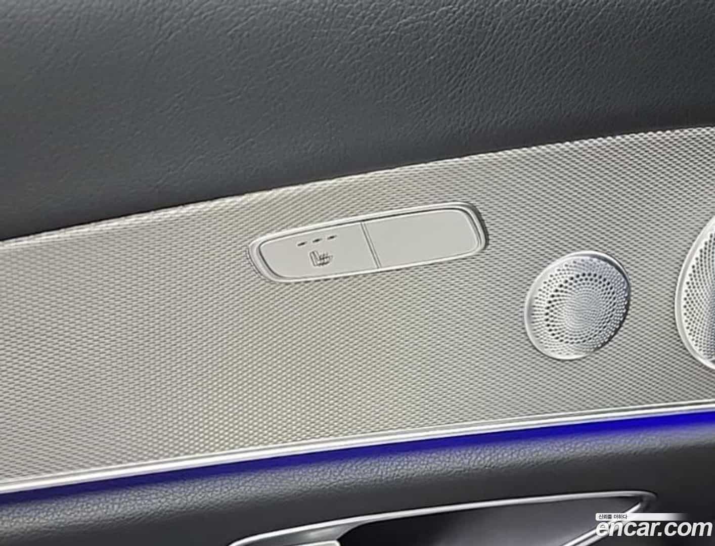 E-Class Mercedes-Benz 2018.8-OPTION-017