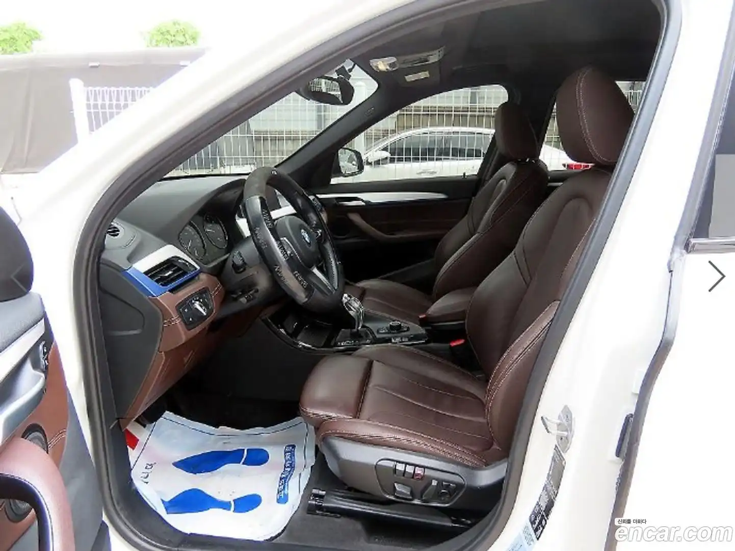 X1 BMW 2021.2-OUTER-005