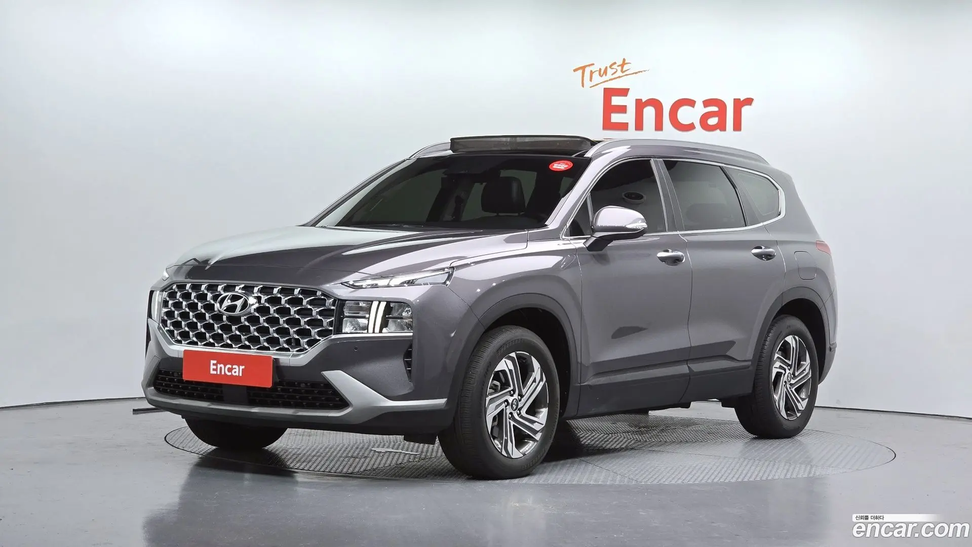 Main__Slider__Photo:Santafe Hyundai 2020.9-0