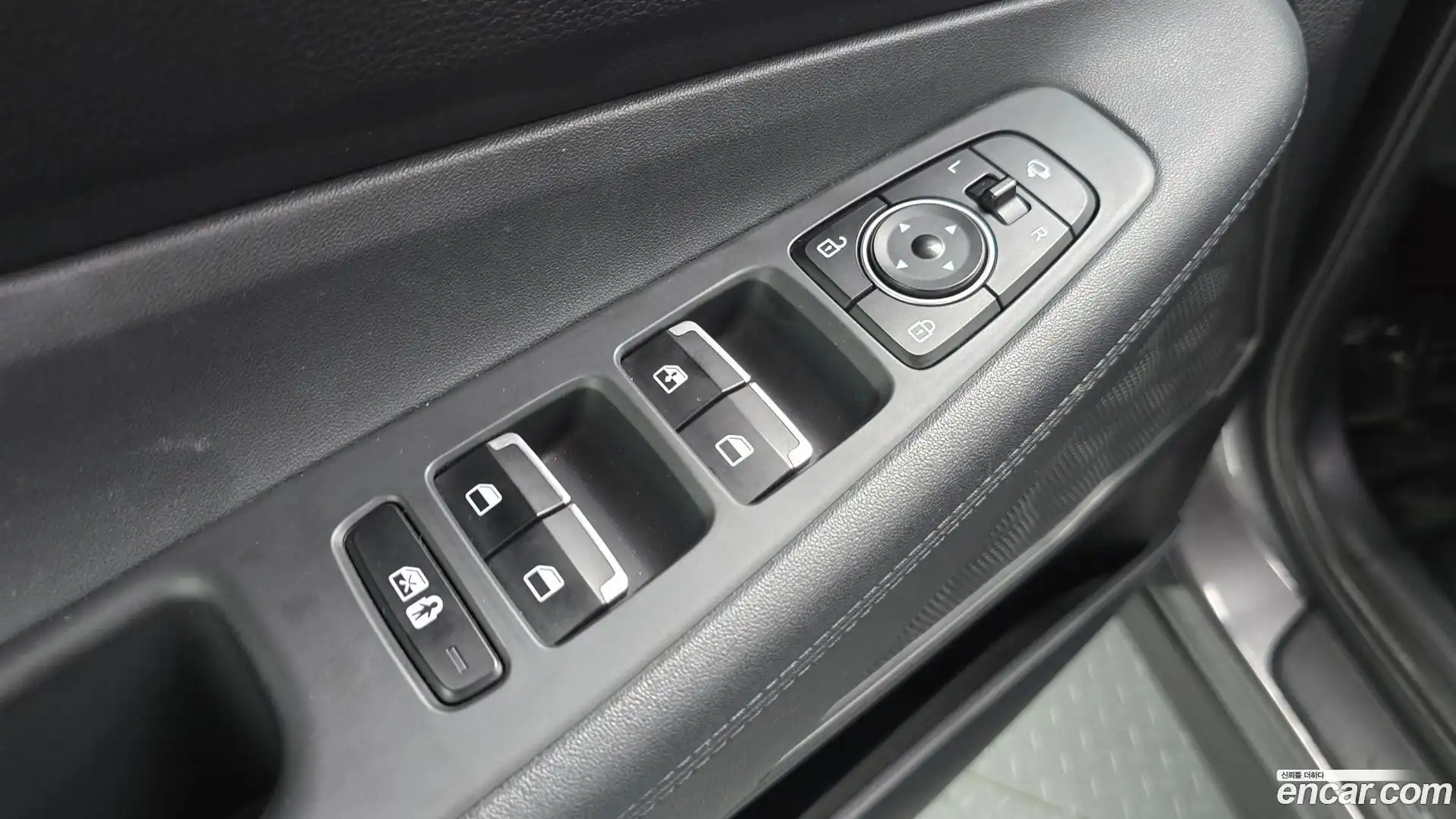 Santafe Hyundai 2020.9-OPTION-018