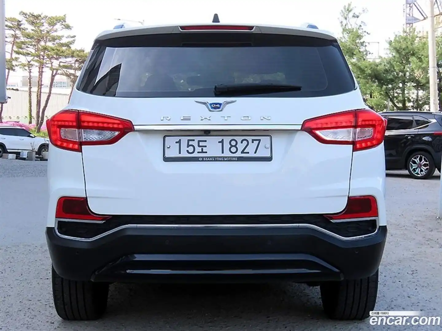 Rexton KG Mobility 2017.5-OUTER-004
