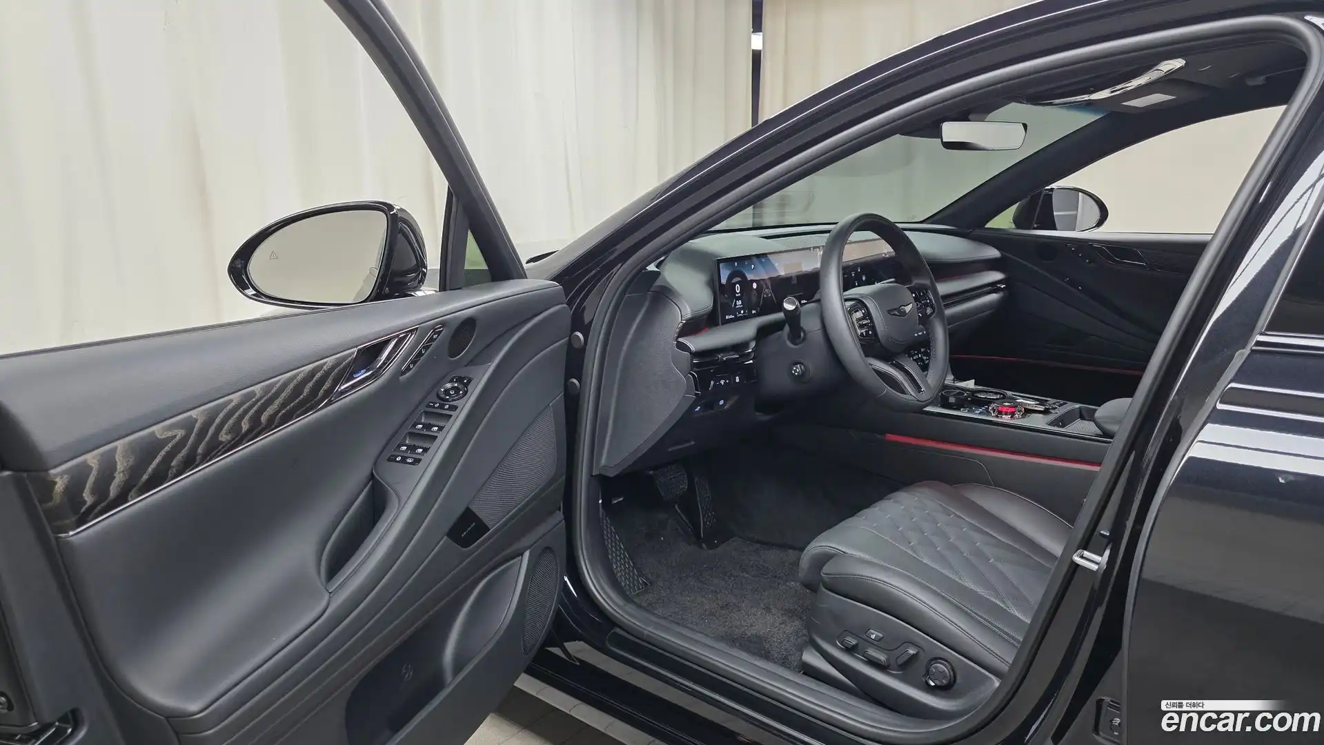 G80 Genesis 2025.3-INNER-010